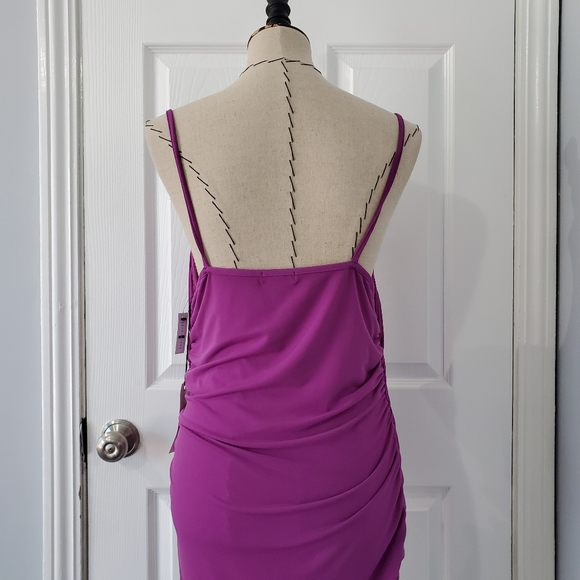 Leith Atrium Atrium Scrunch Bodycon Dress - Picture 4 of 9